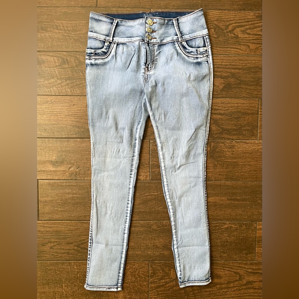 Y2k diamond studded acid washed high waisted light blue jeans